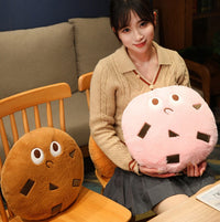 HKM-456211 Cookie Biscuit Plush Pillow and Blanket Set – Soft Polyester Fiber Cushion in Light Brown, Dark Brown, and Pink
