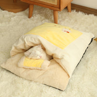 HKM-4571325 Cozy Semi-Enclosed Cat Nest with Warm Quilted Sleeping Bag Design