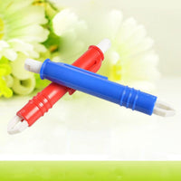 HKM-4596157 Insect Catcher for Cats and Dogs, Lightweight PP ABS Material, Compact Size, Available in Red and Blue