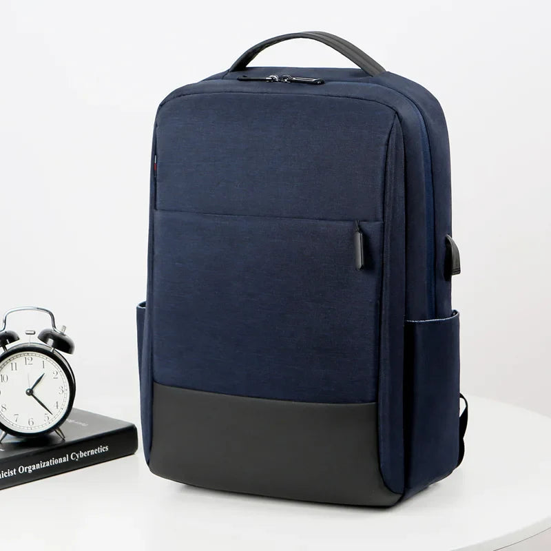 HKM-461075 Custom Logo Laptop Backpack with Waterproof Zipper and USB Port, Polyester Material