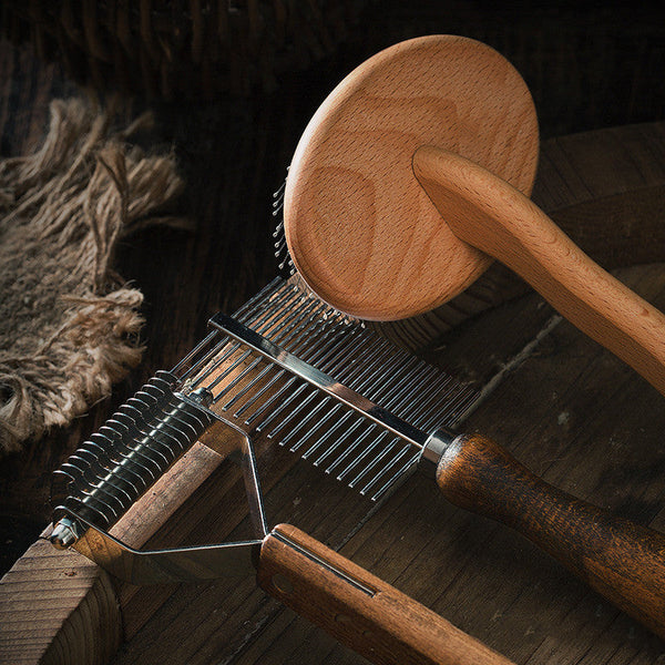 HKM-4626877 Wooden Open Knot Comb for Cats and Dogs - Large and Small Sizes Available