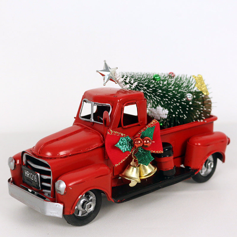 HKM-463123 Retro Red Truck Wrought Iron Christmas Ornament Decoration - 17x8.5 cm