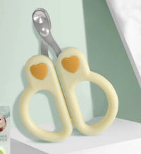 HKM-4640573 Cat Nail Scissors with Anti-Shear Design and Comfortable Grip - Green & Yellow