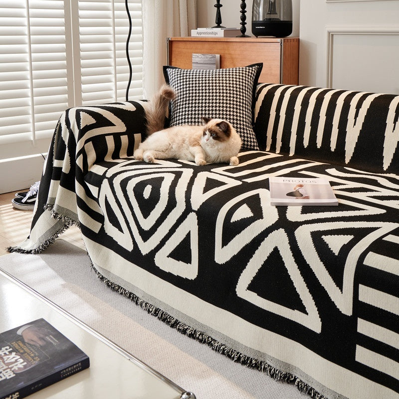 HKM-464211 Bohemian Geometric Pattern Polyester Sofa Cover Towel – Dustproof & Universal Fit for All Seasons