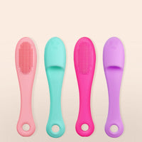 HKM-4650173 Pet Silicone Finger Toothbrush for Effective Tooth Stain Removal