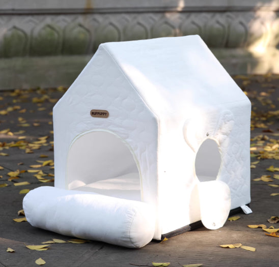 HKM-4657725 Universal Cartoon-Inspired Pet House for Cats and Small Dogs - Cozy Four Seasons Design, 55x38x48cm