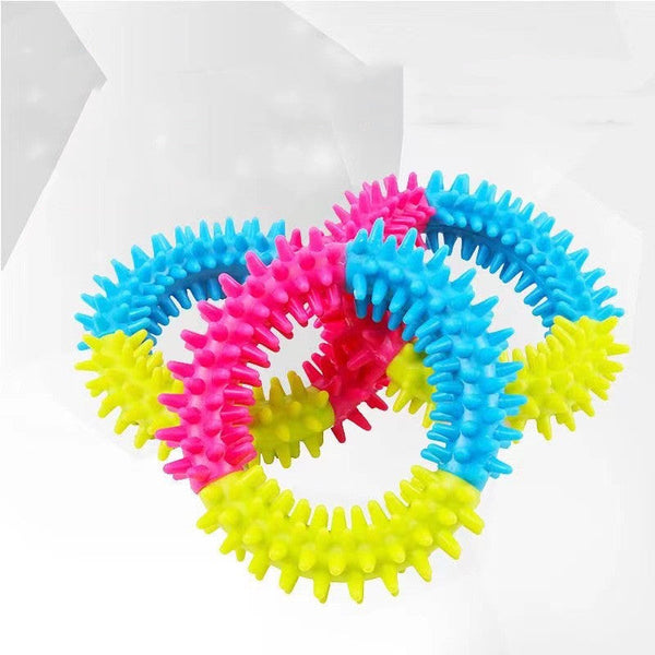 HKM-4683709 Three-Color TPR Rubber Thorn Ring Dog Toy - Bite Resistant, 11cm Diameter
