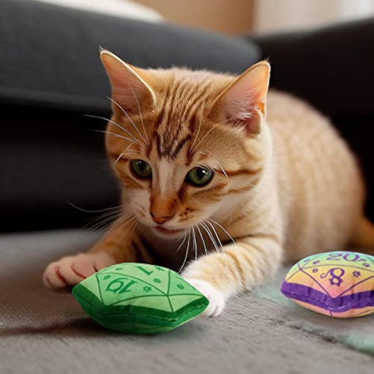HKM-4726845 Catnip Dice Toy for Interactive Play, Soft Plush Teething Chew for Cats and Kittens, Ideal Gift for Cat Lovers