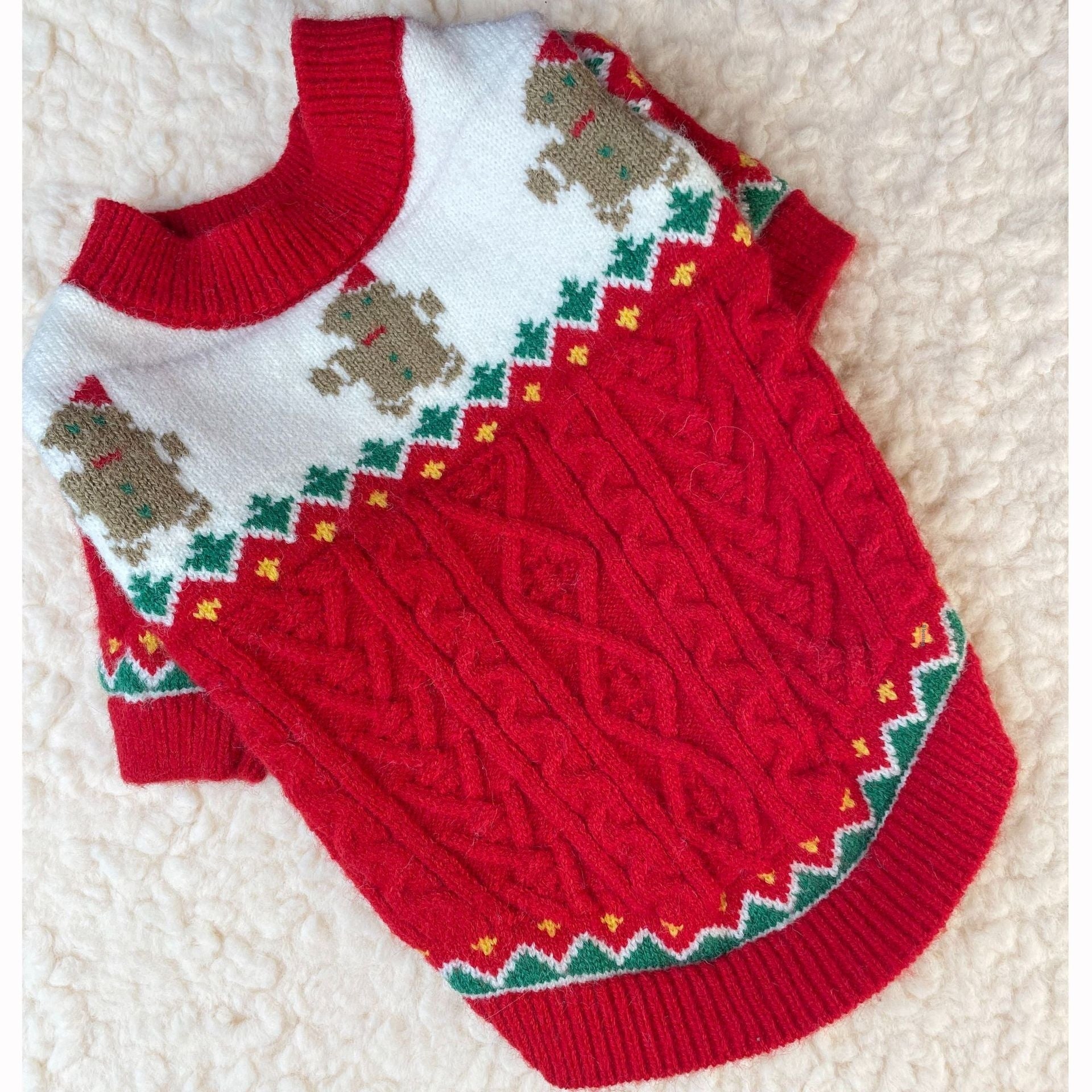 HKM-4733117 Christmas Dog Sweater in Wool - Red and Green, Sizes XS to XXL