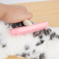 HKM-4771133 Small Pet Grooming Tool for Rabbits, Guinea Pigs, and Chinchillas - Silicone Fur Comb and Trimmer