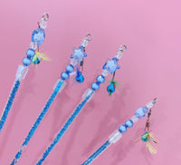 HKM-4812989 Telescopic Cat Play Toy with Flying Insects and Long Bells
