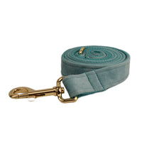 HKM-4871229 Stylish Velvet Pet Collar and Traction Rope Set with Bow and Flower Accessories