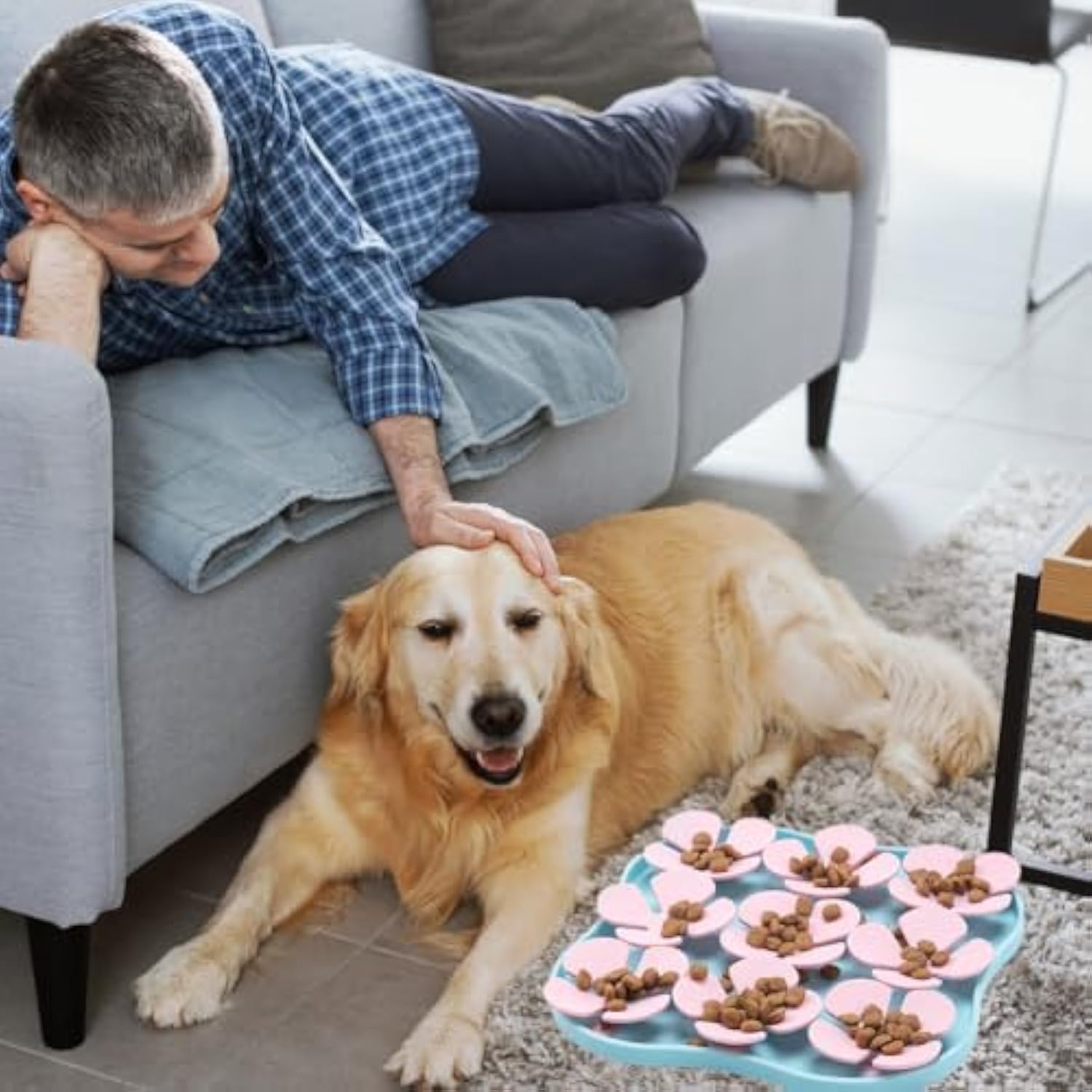 HKM-4916413 Silicone Slow Feeder Dog Bowl and Calming Mat for Interactive Eating and Training