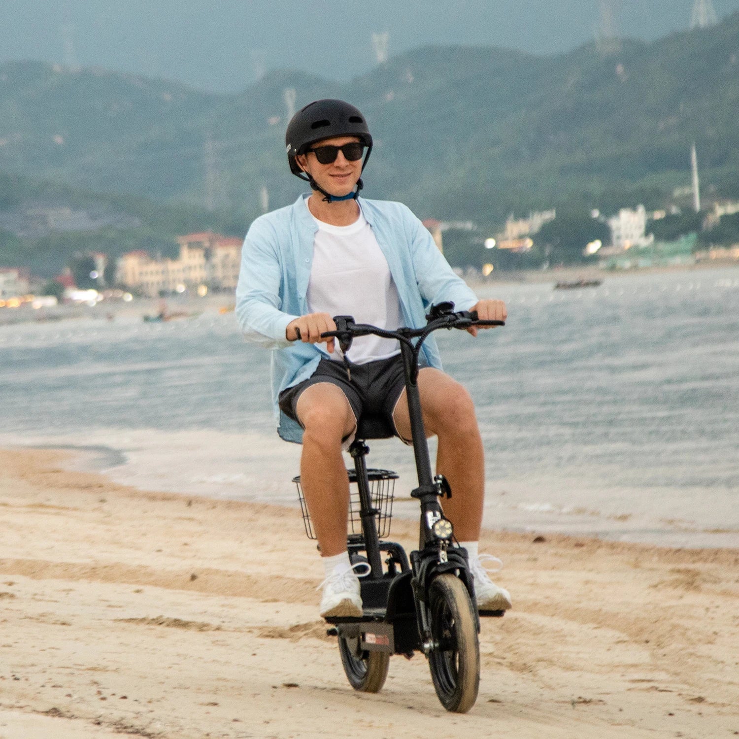 HKM-492819 Foldable 14-Inch Off-Road Electric Scooter with 500W Motor, 48V 15Ah Battery, 40-45km Range, Full Suspension