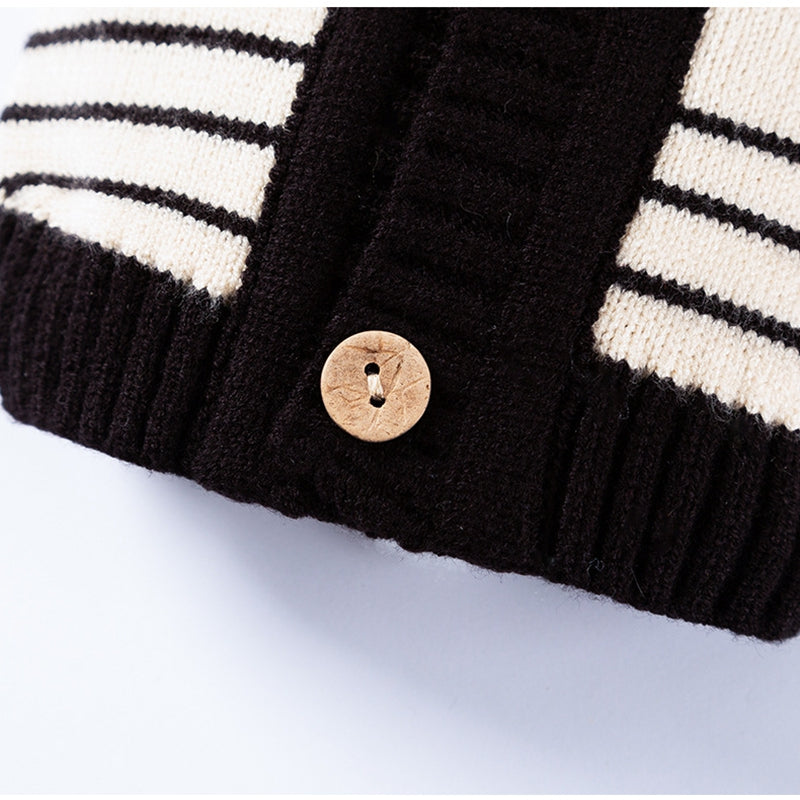 HKM-4936253 Warm Knit Dog Sweater with Monster Pattern for Small to Medium Pets - Cozy and Breathable Cardigan for Fall and Winter