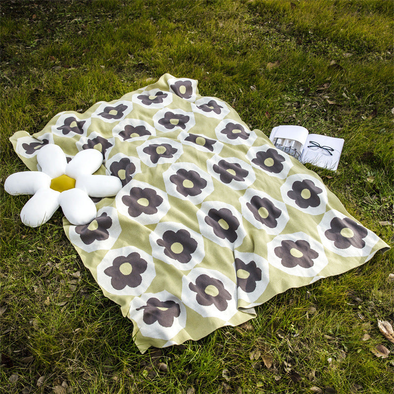 HKM-494611 Cozy Chenille Cotton Sunflower Throw Blanket - 130x160cm