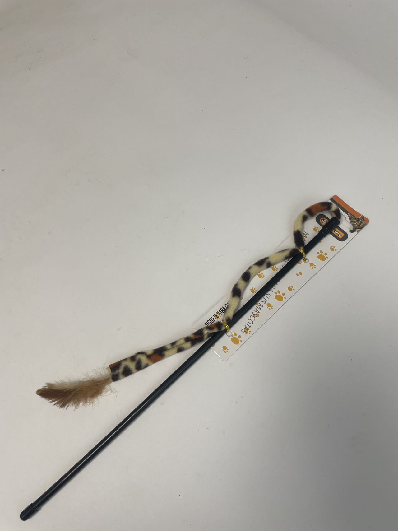 HKM-4980797 Whimsical Cat Toy for Interactive Play and Endless Fun