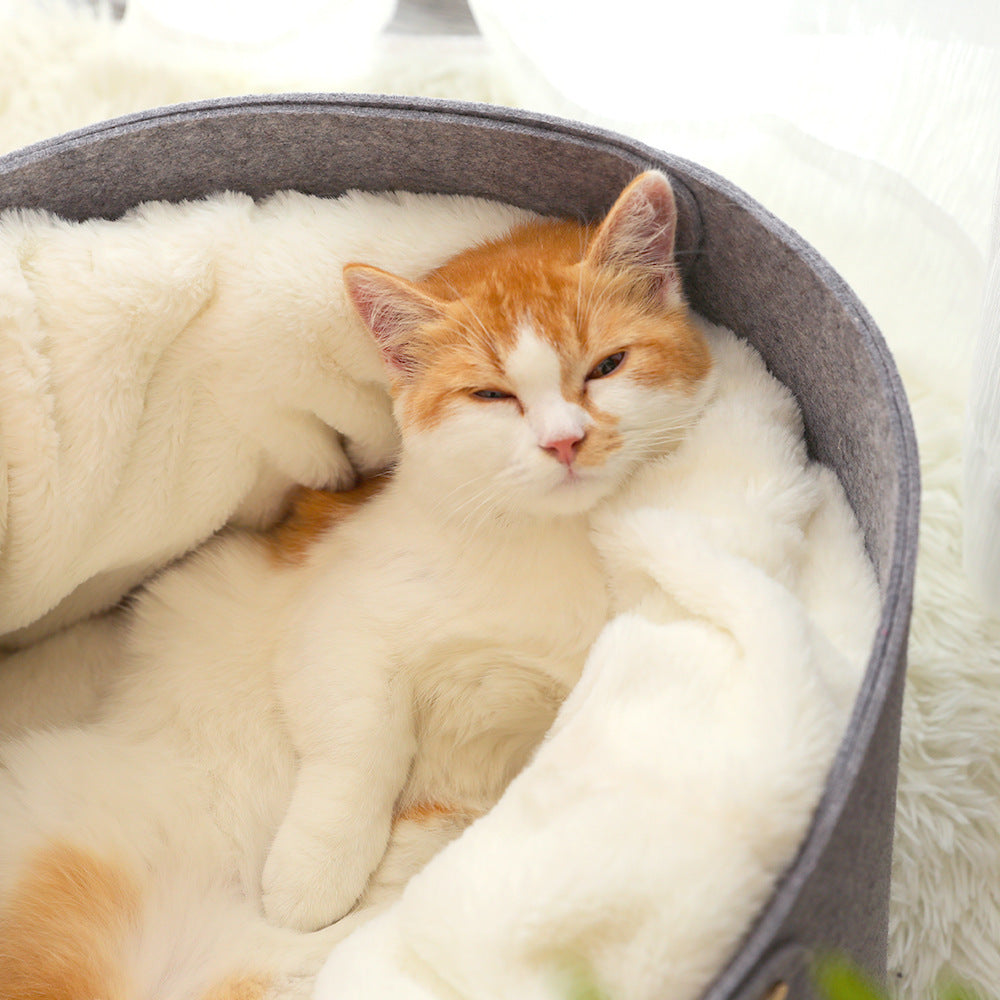 HKM-5012797 Round Felt Pet Nest for Cats - Cozy Grey Design, Available in Small & Medium