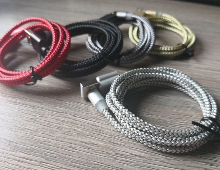 HKM-501907 3-in-1 Magnetic Charging Cable with LED Indicator for Easy One-Handed Use