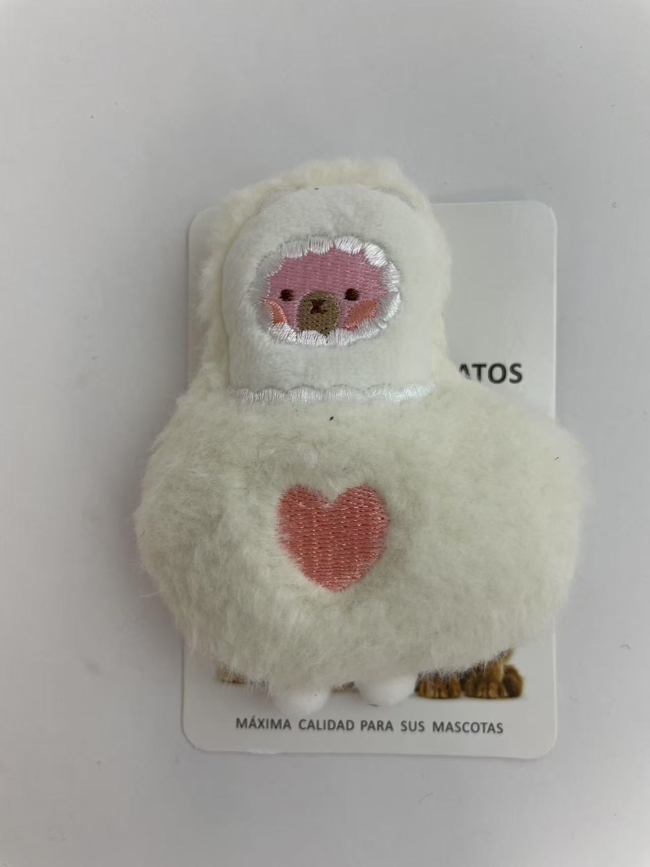 HKM-5025085 Plush Sheep Cat Toy – Soft and Cuddly with Irresistible Appeal for Cats