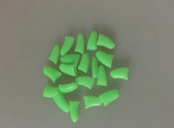 HKM-5033789 Pet Nail Covers - 20 Count, Adjustable Sizes for Dogs 0.5-25 kg
