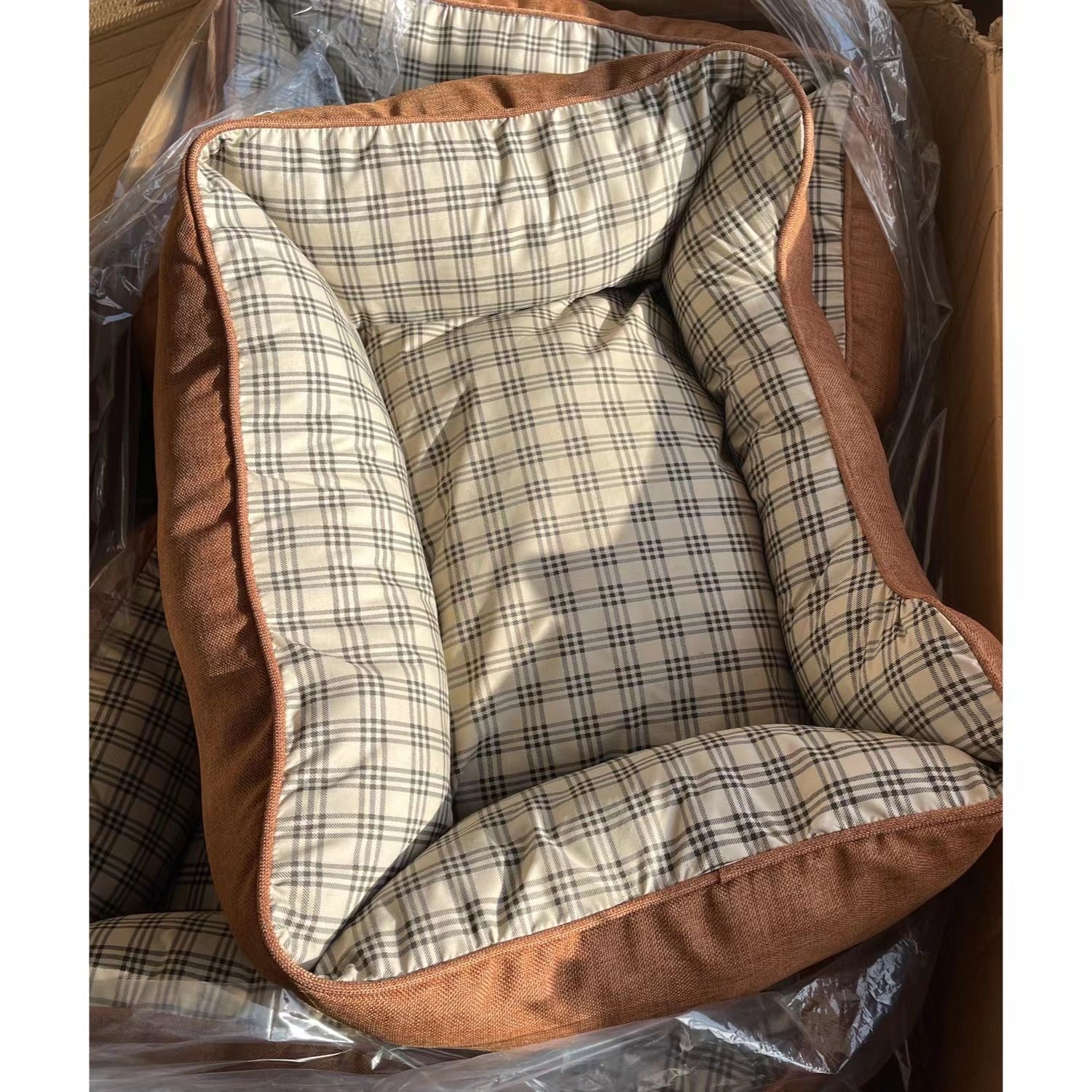 HKM-5062845 All-Season Pet Cushion - Soft and Comfortable Bedding for Small to Large Pets