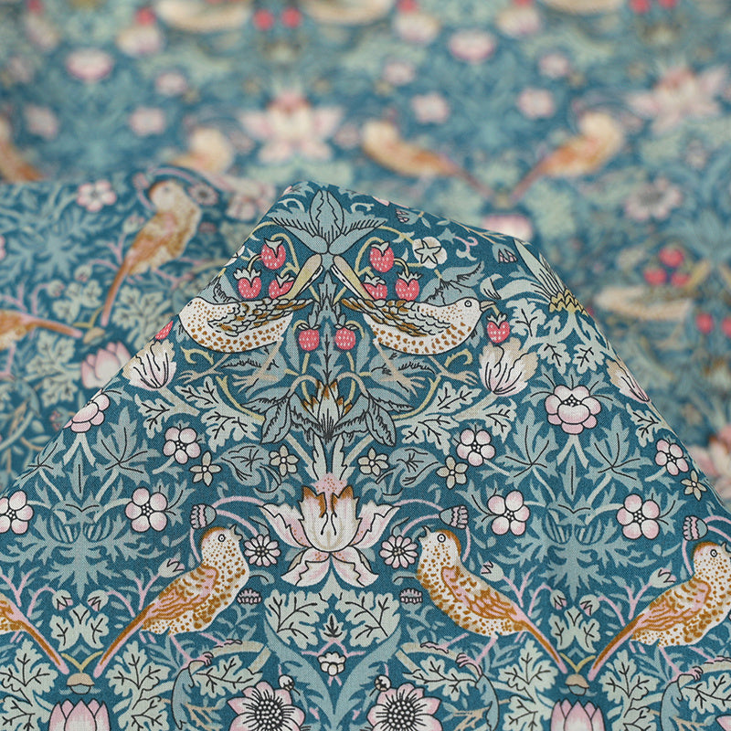 HKM-510419 Lightweight Tana Lawn Cotton Fabric - Strawberry Thief Design, 135cm Width, Perfect for Clothing and DIY Projects