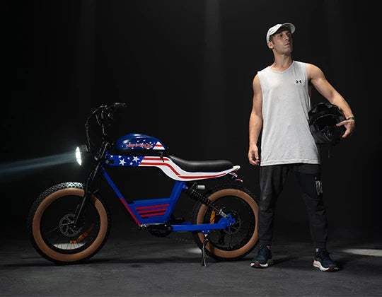 HKM-512659 Electric Bike 2000W Dual Batteries Long Range 48V 38Ah Fast Street Motorcycle