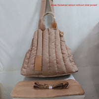 HKM-5130557 Portable Breathable Nylon Pet Shoulder Bag for Cats, Detachable Design, Medium Soft Carrying Capacity 2.50kg