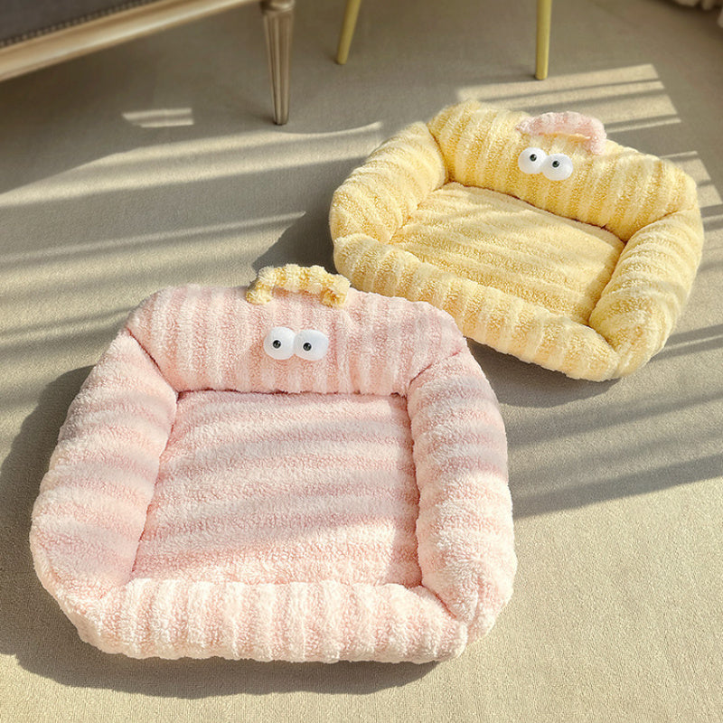 HKM-5206845 Cozy Pet Sleeping Mat for Small and Medium Dogs - Soft Cushion Winter Bed