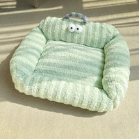 HKM-5206845 Cozy Pet Sleeping Mat for Small and Medium Dogs - Soft Cushion Winter Bed