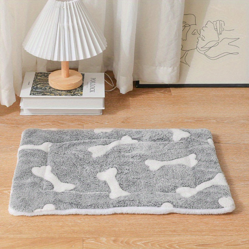 HKM-5235645 Self-Warming Reversible Pet Sleeping Mat for Dogs and Cats – Soft Coral Velvet Dog Bed, Machine Washable, Non-Slip Crate Pad