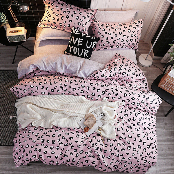 HKM-525011 Personalized Polyester Bedding Set with Duvet Cover, Pillowcases & Fitted Sheet - Multiple Sizes Available