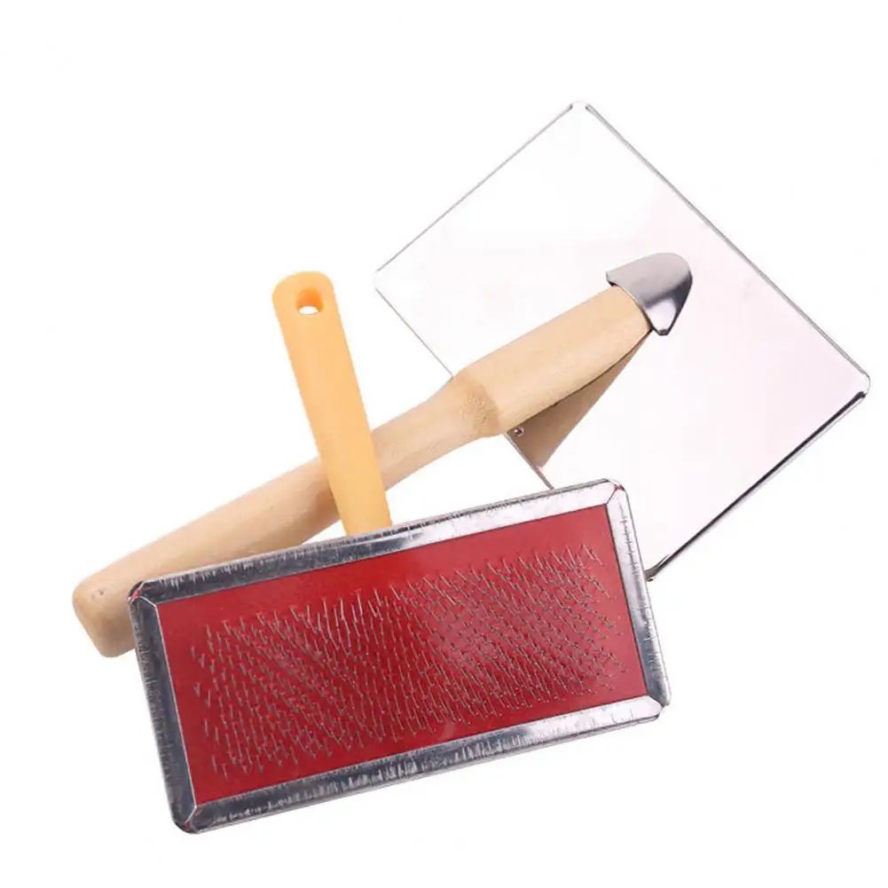 HKM-5255229 Durable Stainless Steel Pet Grooming Comb for Dogs and Cats - Gentle Knot and Tangle Remover with Ergonomic Handle