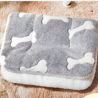 HKM-5277501 Cat Four Seasons Mat Blanket - Cozy Double-Sided Lamb Wool & Flannel Options in Various Colors and Sizes