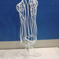 HKM-5287869 Pet Hanger Display Rack for Dog Clothes - White Metal Stand, Height 41cm, Shoulder Width 14cm, Foot Width 12.5cm