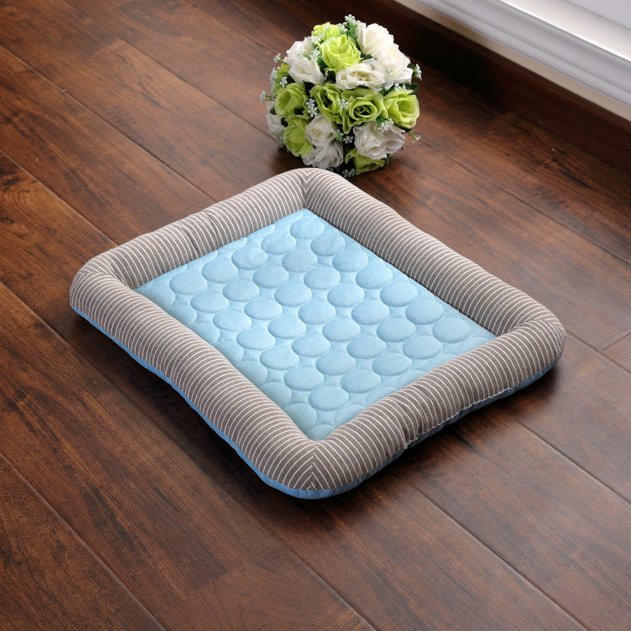 HKM-5319229 Cooling Pet Mat for Dogs and Cats, Comfortable and Lightweight, Oxford Fabric with Quick-Dry Sponge Filling, Machine Washable