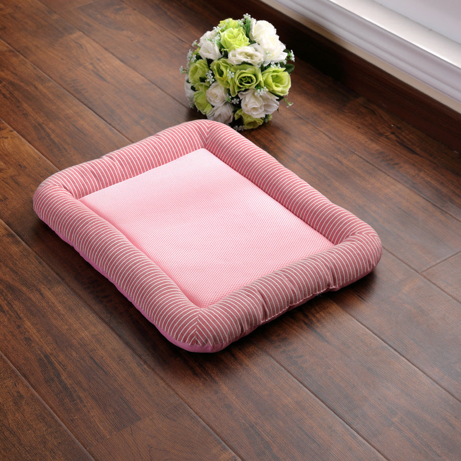 HKM-5319229 Cooling Pet Mat for Dogs and Cats, Comfortable and Lightweight, Oxford Fabric with Quick-Dry Sponge Filling, Machine Washable
