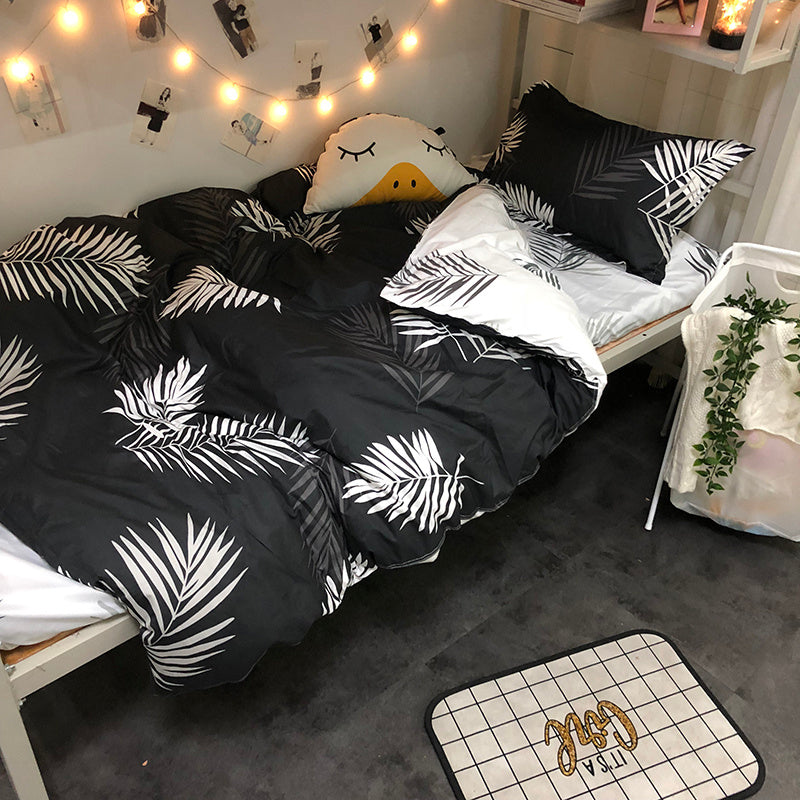 HKM-535251 Four-Piece Japanese Bedding Set with Floral Design - Polyester Quilt, Bed Sheets, and Pillowcases