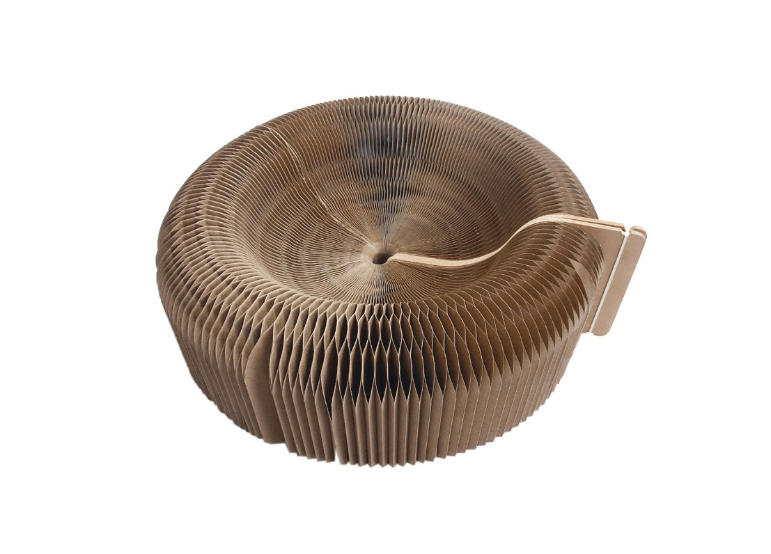 HKM-5369405 Deformed Cat Scratching Board - Corrugated Paper, 50cm Diameter, 13cm Height, 1.2kg