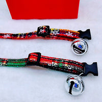 HKM-5376957 Christmas Snowflake Pattern Canvas Pet Collar in Red and Green, Adjustable Size S/M