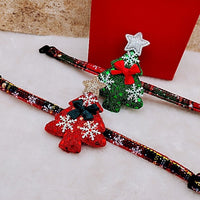 HKM-5376957 Christmas Snowflake Pattern Canvas Pet Collar in Red and Green, Adjustable Size S/M