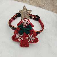 HKM-5376957 Christmas Snowflake Pattern Canvas Pet Collar in Red and Green, Adjustable Size S/M