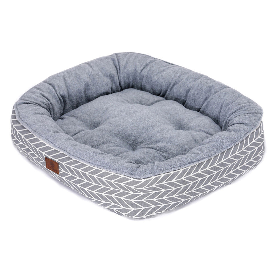 HKM-5438781 Soft and Breathable Knitted Wool Doghouse with Non-Slip Bottom, Multiple Sizes Available