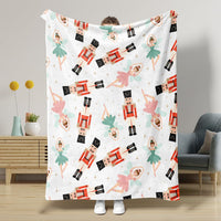 HKM-5441341 Nutcracker Pattern Blanket for All Seasons - Perfect for Beds and Sofas, Various Sizes Available