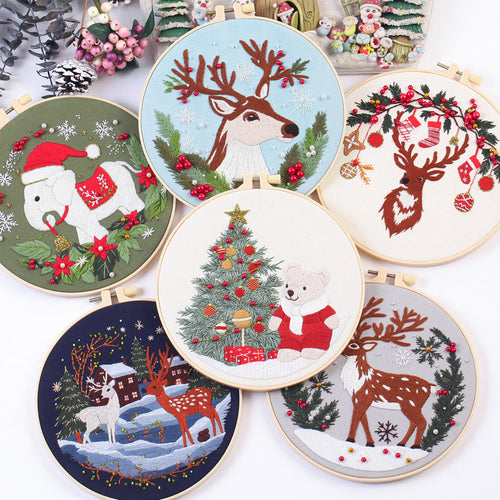 HKM-545491 Cartoon/Anime Fabric Embroidery Kit for Beginners - Cotton Cloth with 30x30 Canvas and Embroidery Frame