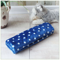 HKM-5477309 Cozy Multi-Season Pet Blanket Quilt for Dogs and Cats - Soft and Warm, Perfect for Cages or Sofas