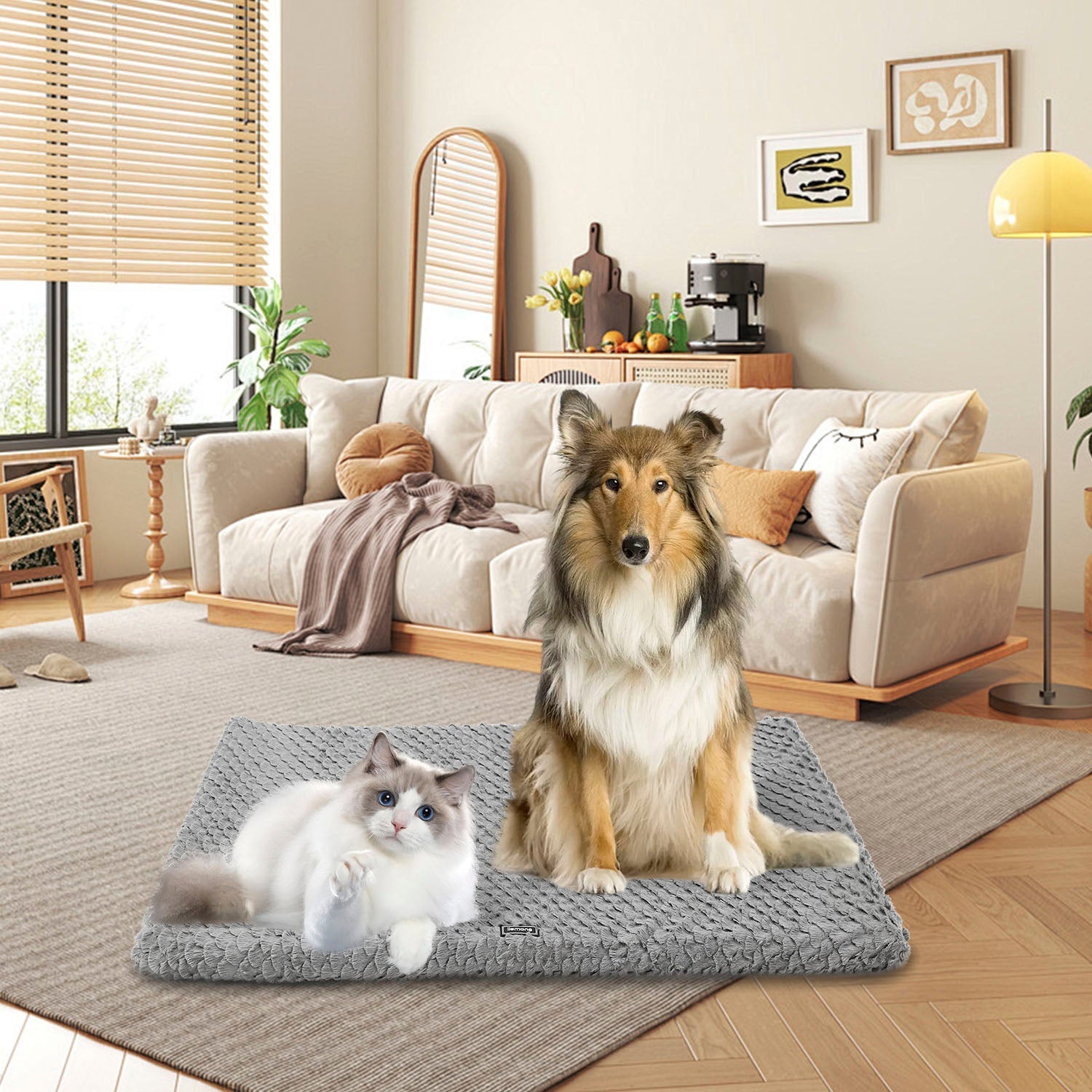 HKM-5520189 Ultra Soft Plush Dog Bed with Removable Washable Cover - Anti-Slip Mat for Medium to Large Pets, All-Season Comfort