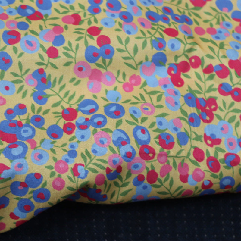 HKM-553235 Digital Printed Cotton Fabric for Women's Apparel - 100% Cotton, 145cm Width