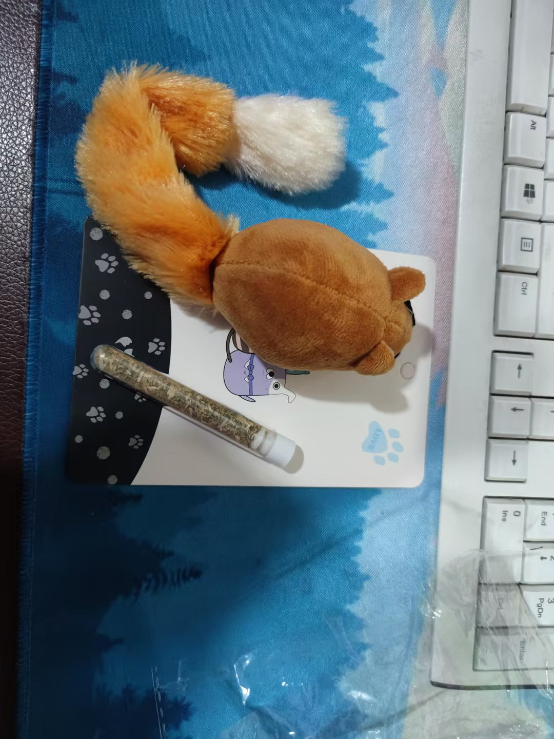 HKM-5553981 Interactive Plush Cat Mouse Toy with Mint Refill - Multiple Colors Available